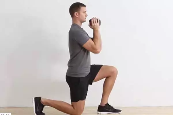 Walking Goblet Lunge - Daily Bodyweight Exercises